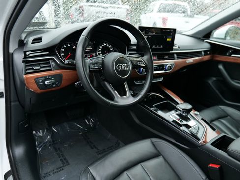 Used 2022 Audi A4 2.0T Premium image 14