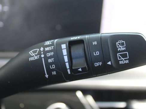 Certified 2024 Kia Seltos S FWD image 30