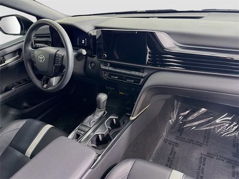 Certified 2025 Toyota Camry SE image 27