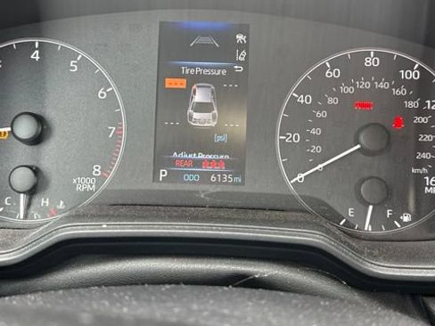 Used 2025 Toyota Corolla LE FWD image 4