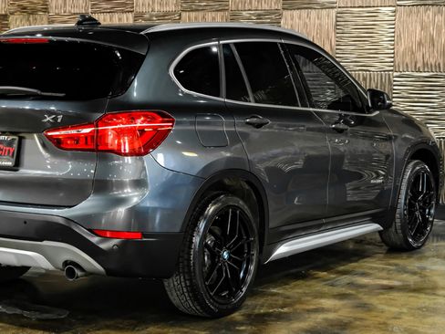 Used 2017 BMW X1 sDrive28i image 14