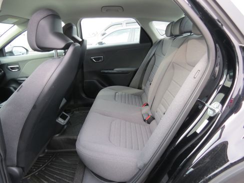 Used 2025 Kia K4 EX image 10