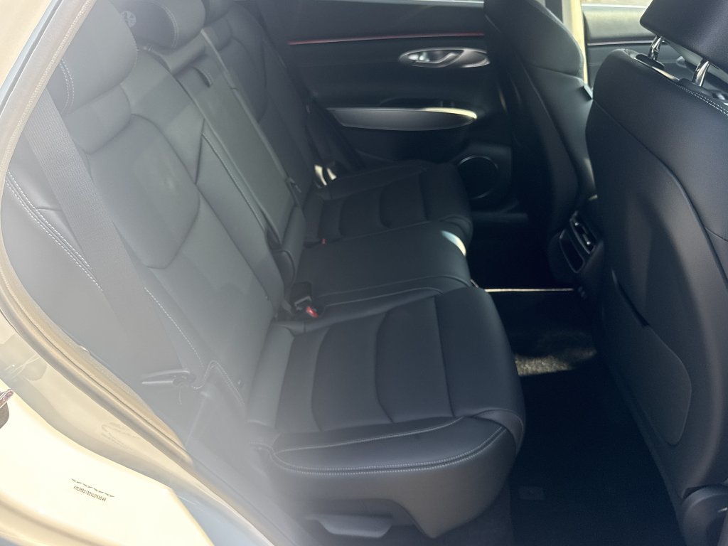 New 2027 Genesis GV70 2.5T Select AWD/4WD image 15