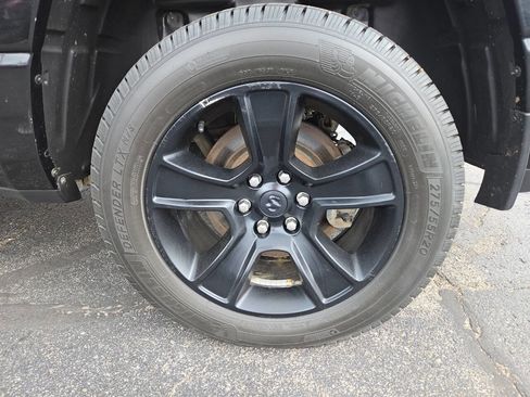 Used 2020 RAM 1500 Big Horn AWD/4WD image 19