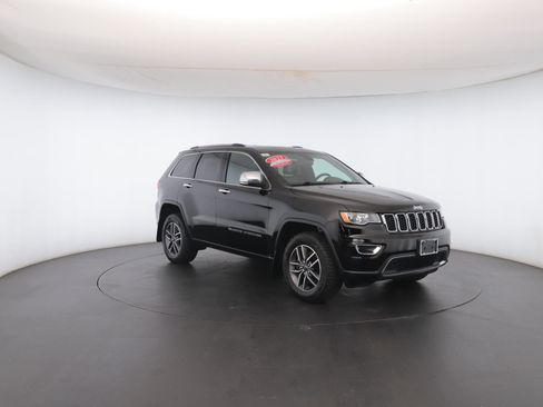 Used 2022 Jeep Grand Cherokee Limited image 35