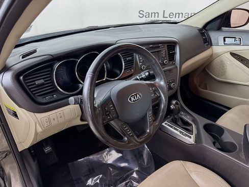 Used 2013 Kia Optima EX w/ Premium Pkg image 11