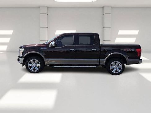 Used 2018 Ford F150 Lariat w/ Equipment Group 502A Luxury image 2