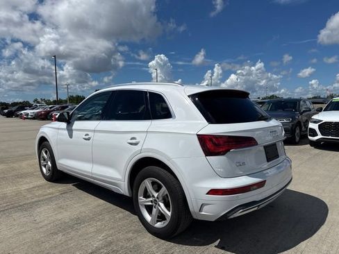 Used 2021 Audi Q5 2.0T Premium w/ Convenience Package AWD/4WD image 5