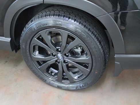 Used 2024 Subaru Forester Sport image 26