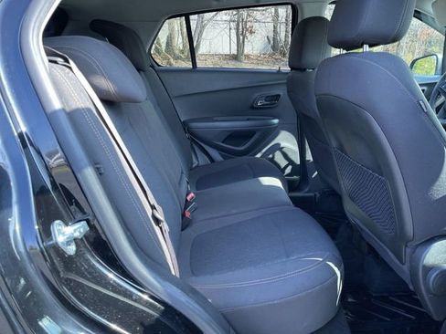 Used 2020 Chevrolet Trax LS w/ Tint and Cruise Package image 24