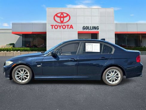 Used 2010 BMW 328i Sedan RWD image 2