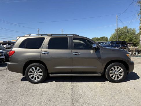 Used 2008 Toyota Sequoia Limited AWD/4WD image 6