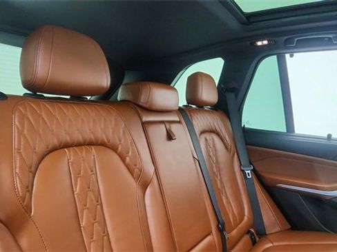 Used 2024 BMW X5 M60i image 26