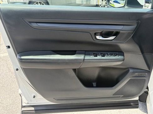 Used 2024 Honda CR-V EX image 12