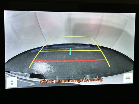 Used 2025 Toyota Tacoma SR image 21