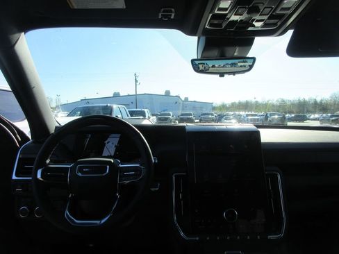 New 2026 GMC Yukon Denali image 16