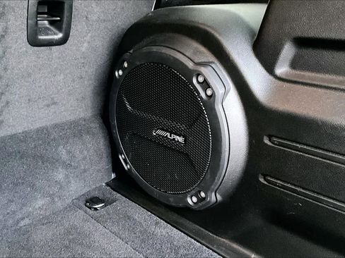 Used 2021 Jeep Wrangler Unlimited Sahara image 31