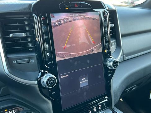 New 2026 RAM 1500 4x4 Crew Cab image 23
