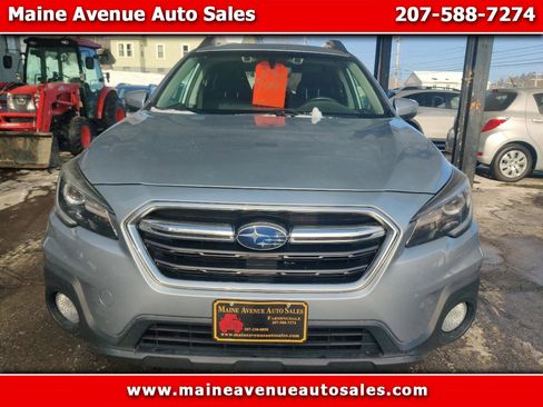 Used 2019 Subaru Outback 2.5i Limited image 1