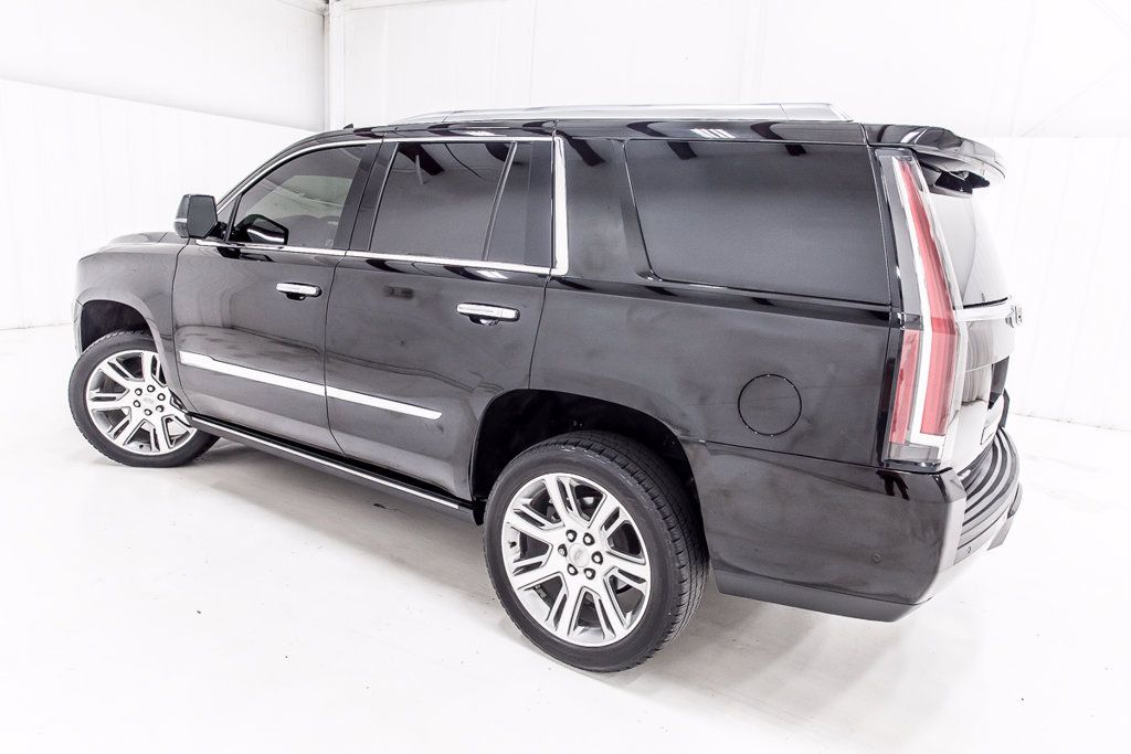 Used 2019 Cadillac Escalade Premium Luxury RWD image 4