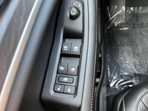 New 2025 Jeep Grand Cherokee Limited w/ Black Appearance Package image 49