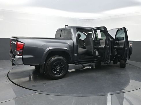 Used 2021 Toyota Tacoma SR5 image 37