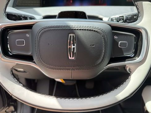 New 2026 Lincoln Navigator L Black Label image 26