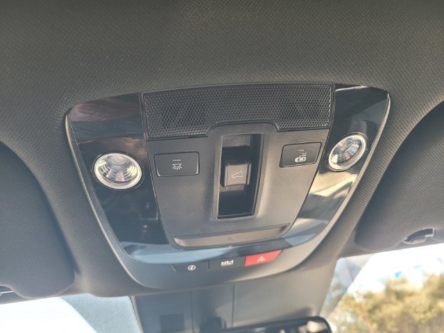 Used 2023 Kia Sorento SX Prestige AWD/4WD image 22