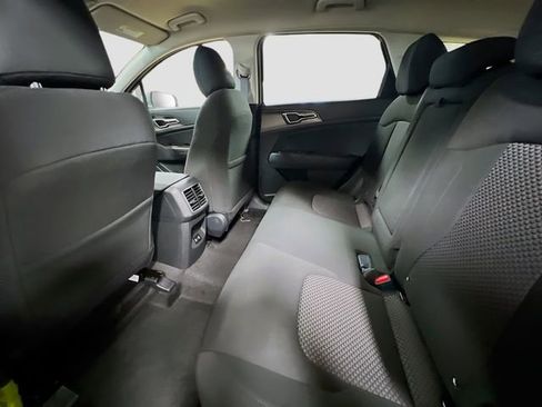 New 2026 Kia Sportage LX image 23