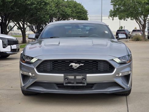 Used 2020 Ford Mustang Premium RWD image 11