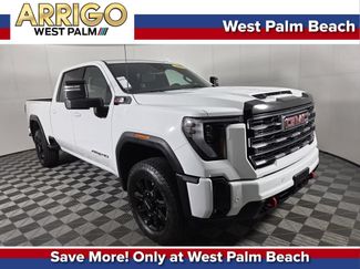 Used 2025 GMC Sierra 2500 AT4 AWD/4WD video 1