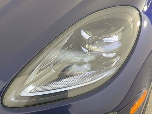 Certified 2026 Porsche Macan S AWD/4WD image 15