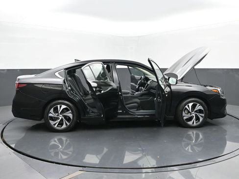 Used 2022 Subaru Legacy Premium image 57