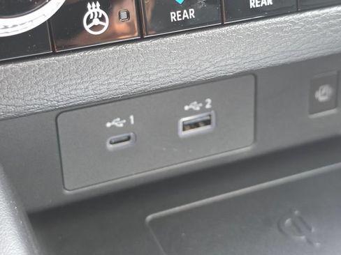 New 2026 Nissan Rogue Platinum AWD/4WD image 32