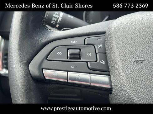 Used 2023 Cadillac XT4 Premium Luxury w/ Cold Weather Package AWD/4WD image 30