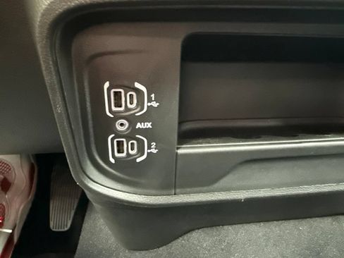 New 2026 RAM 2500 Tradesman AWD/4WD image 26