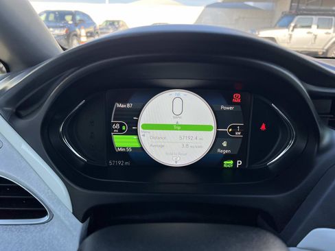 Used 2019 Chevrolet Bolt LT image 11