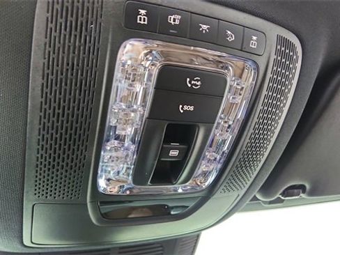 Used 2025 Mercedes-Benz GLS 450 4MATIC image 61