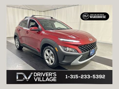 Used 2023 Hyundai Kona SEL AWD/4WD image 1