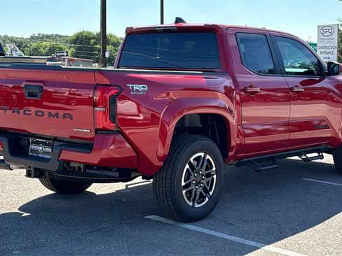 New 2025 Toyota Tacoma TRD Sport image 9
