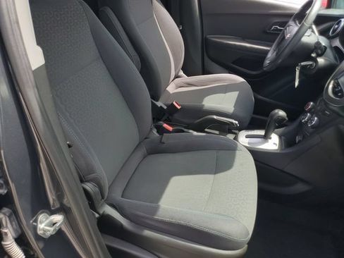 Used 2016 Chevrolet Trax LS FWD image 20