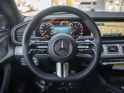 New 2026 Mercedes-Benz GLS 580 4MATIC image 31
