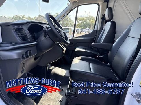 New 2026 Ford Transit 250 148 Medium Roof RWD image 9