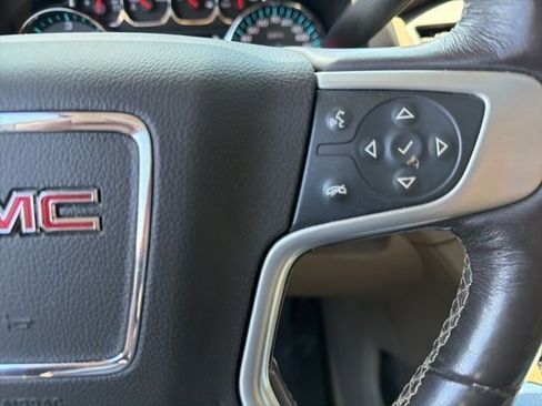 Used 2018 GMC Yukon XL SLT w/ Premium Edition RWD image 12