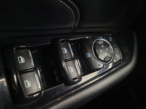 Used 2017 Ford Edge Titanium w/ Equipment Group 301A FWD image 27