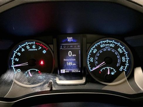 Used 2019 Toyota Tacoma TRD Off-Road image 21