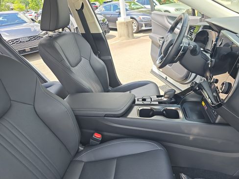 Used 2024 Lexus NX 250 FWD image 10