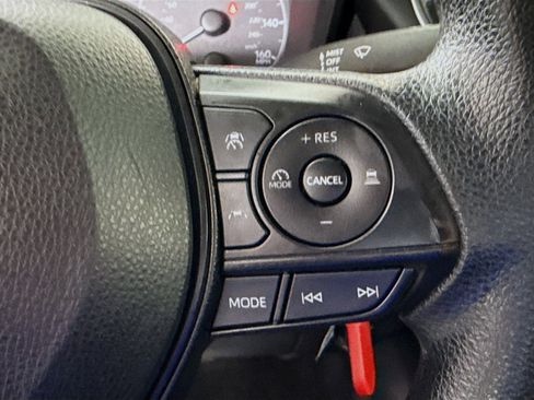 Used 2023 Toyota Corolla LE w/ Carpet Mat Package (TMS) FWD image 15