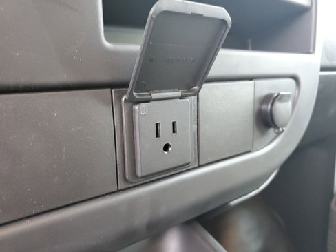 New 2025 GMC Savana 2500 w/ Driver Convenience Package image 20