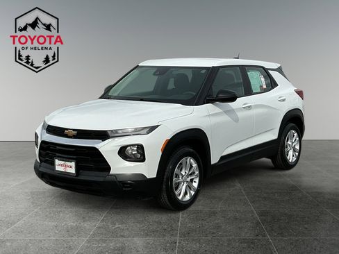 Used 2021 Chevrolet TrailBlazer LS FWD image 1